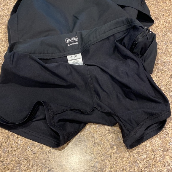 Adidas ClimaCOOL Black and White Skort Size 6 - Picture 13 of 17